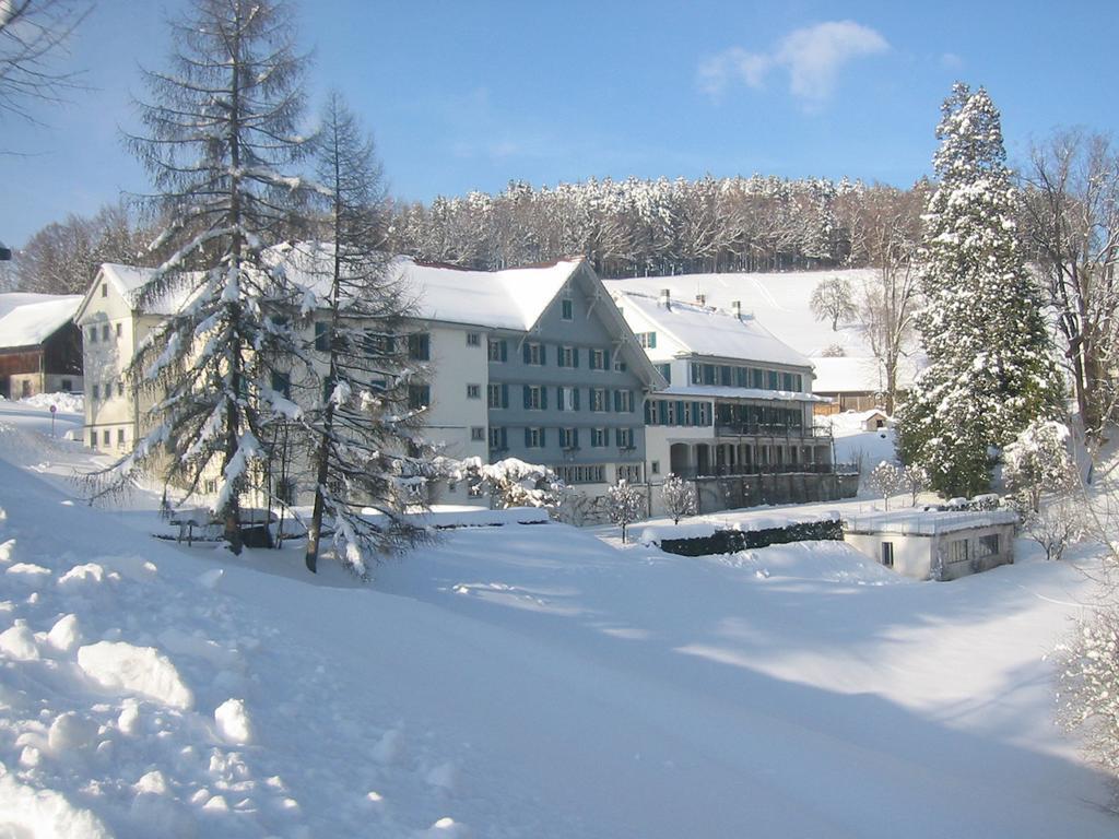 Gasthof Gyrenbad Turbenthal Exterior photo